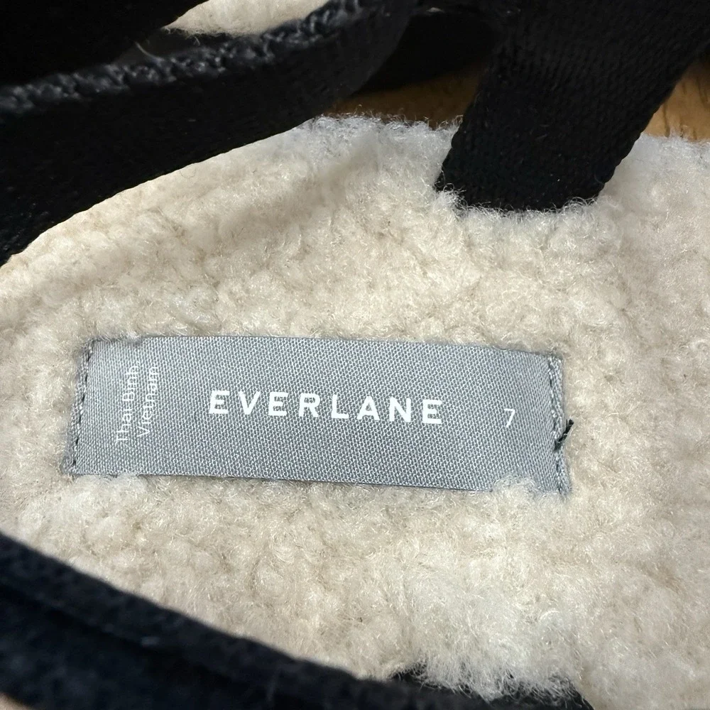 NIB Everlane Teddy sport sandal women's 7 faux fur lined black strappy cozy warm